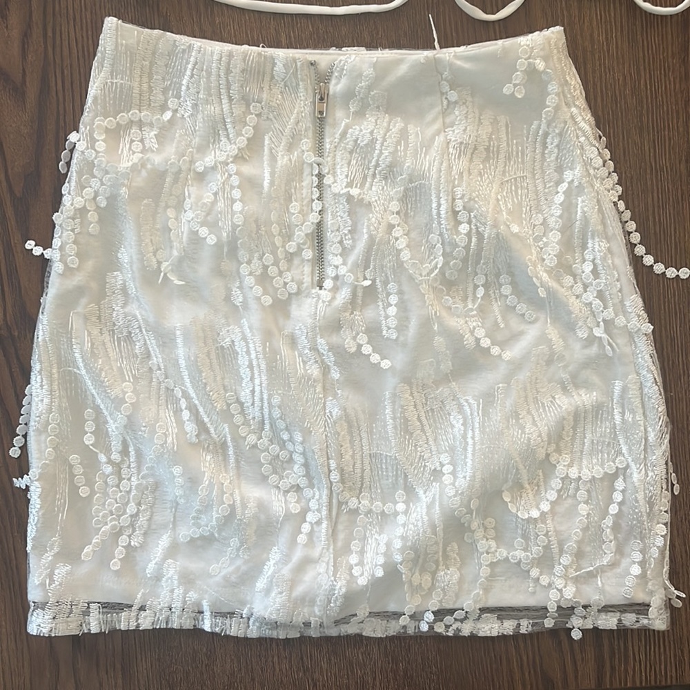 Two Piece Set - Picture 5 of 6